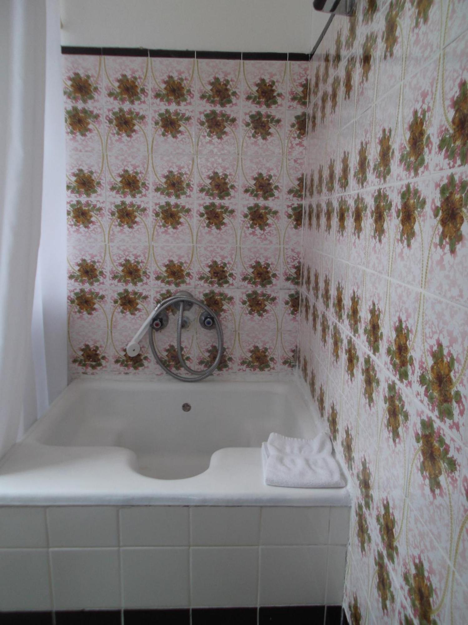 Residencial Galo D'Ouro Hotel Caminha Ngoại thất bức ảnh